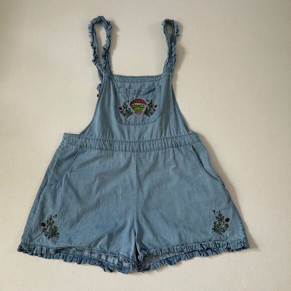 Hot Topic Denim Overall Romper Shorts Women’s Size 2 Mushroom Embroidered Cottag - Picture 2 of 11